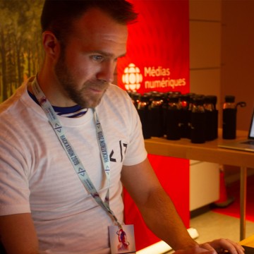 Du travail colossal au Hackathon.