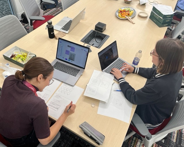 Étudiant.e.s participant au projet de collaboration Radio-Canada x UQAM